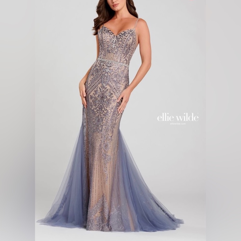 Ellie Wilde Gown altered to size 6 never worn, stunning beaded layered mermaid